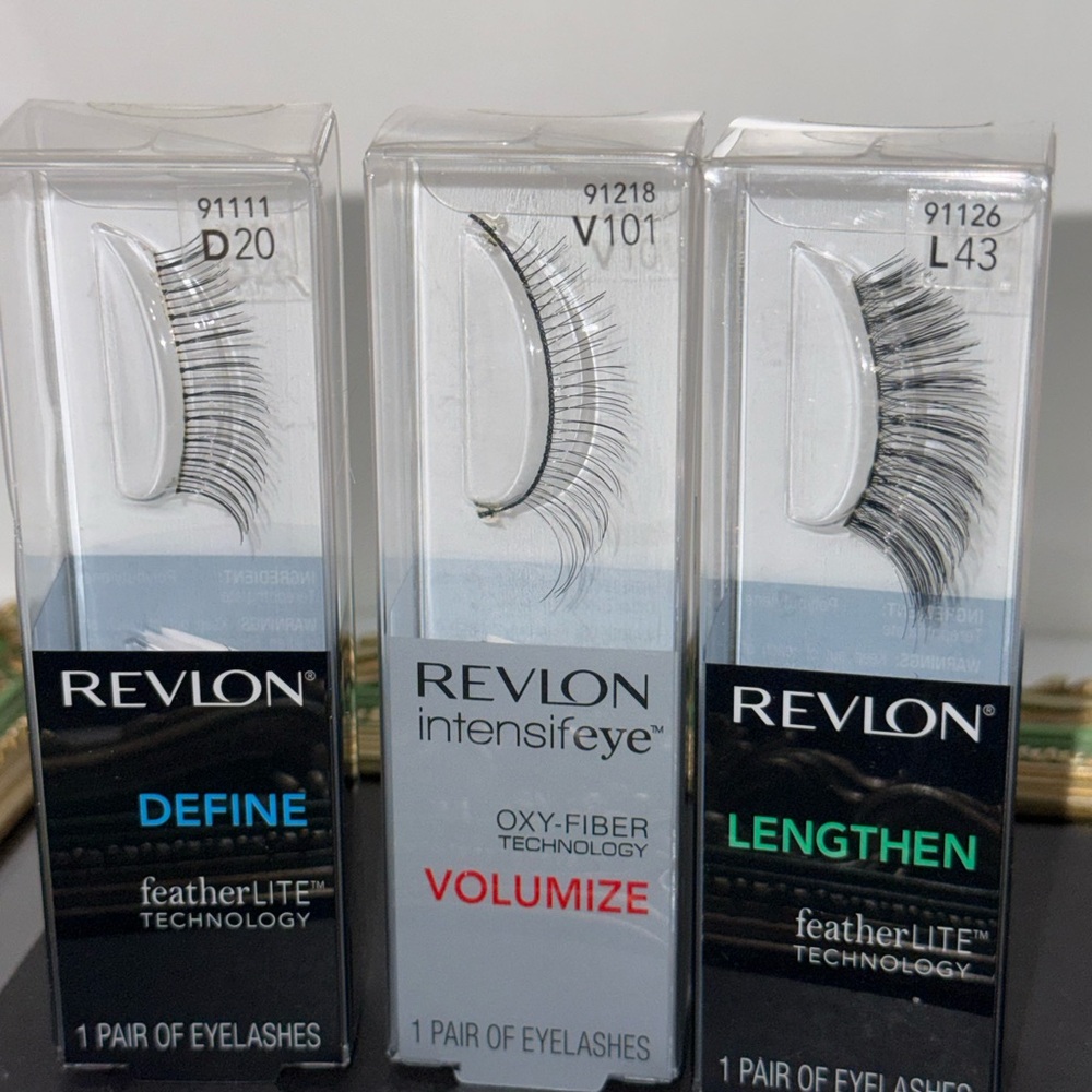 Revlon Intensifeye Eyelash Collection - Picture 2 of 5